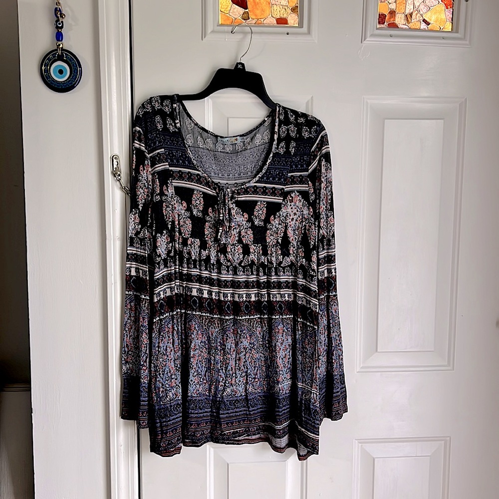 Unity World Wear size 2x Bohemian Top